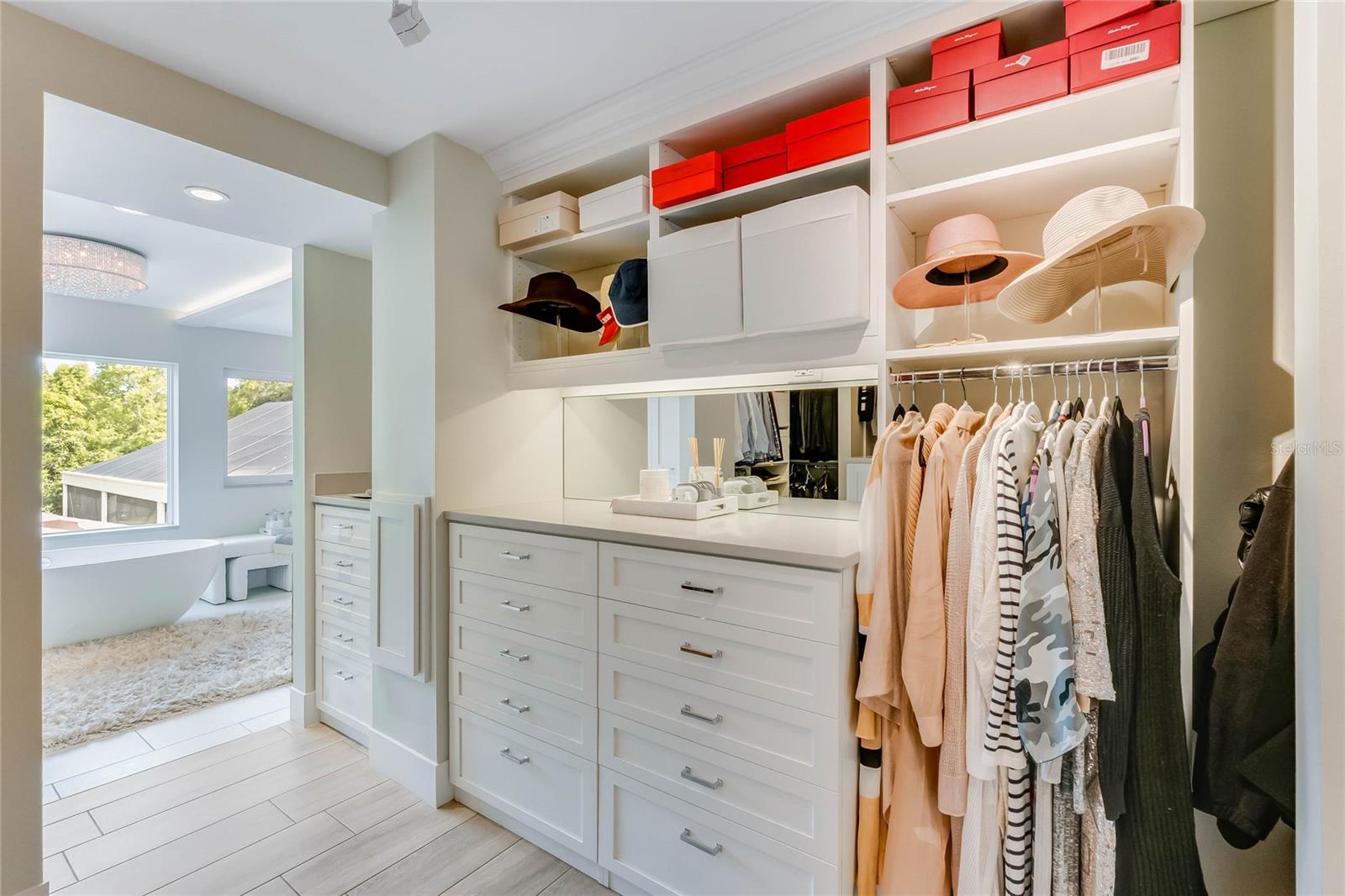 Walk-in Closet