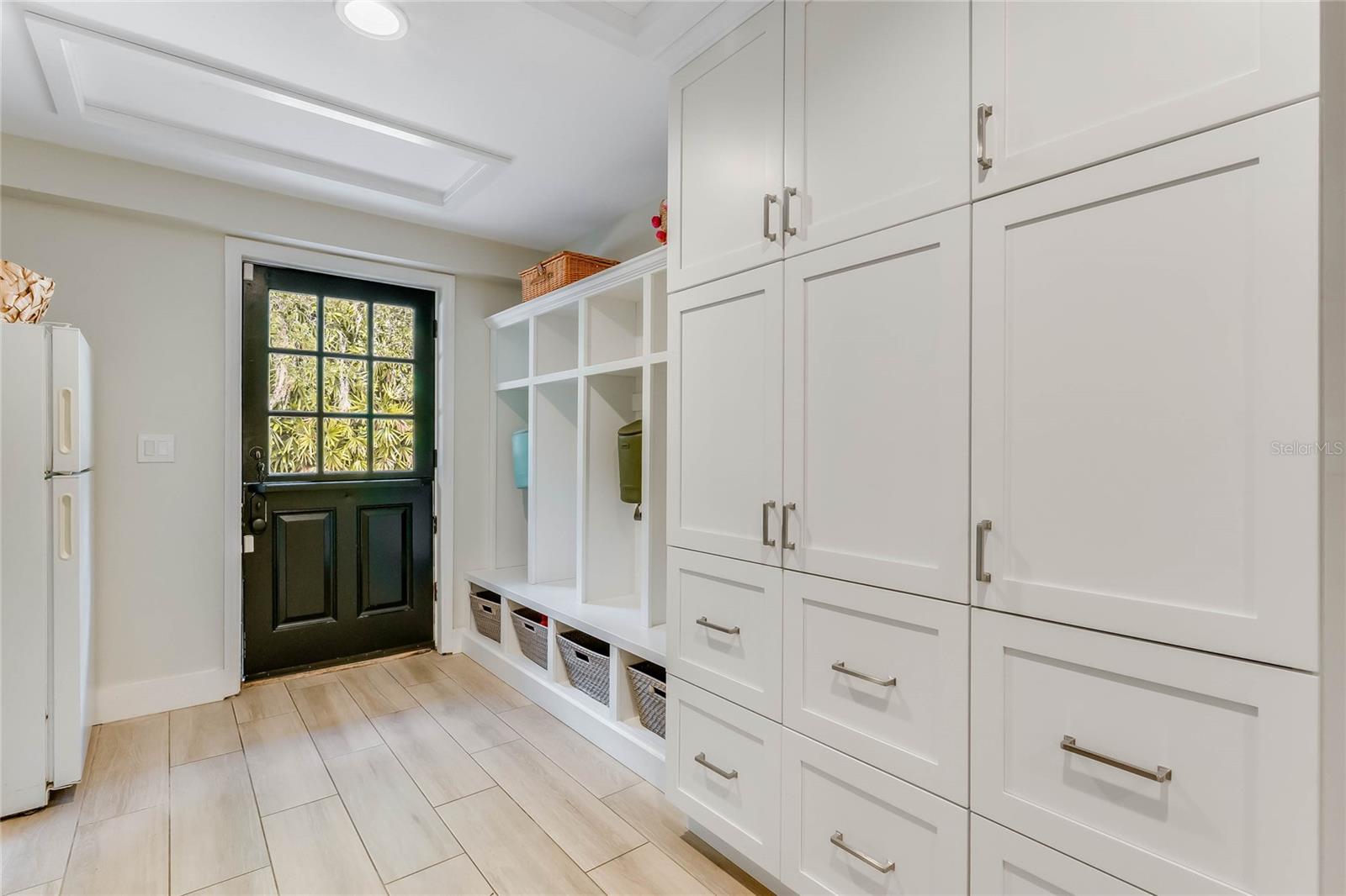 Mud space and storage in Laundry