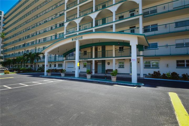 Windsor Entrance