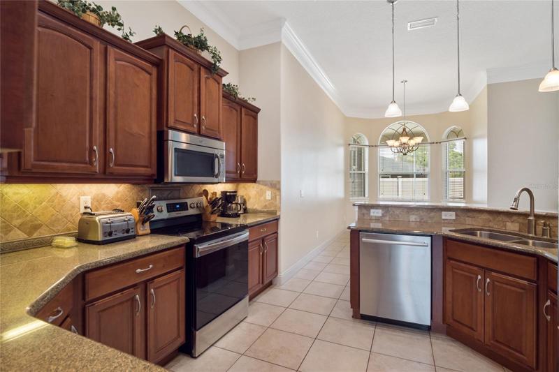 Under cabinet lighting