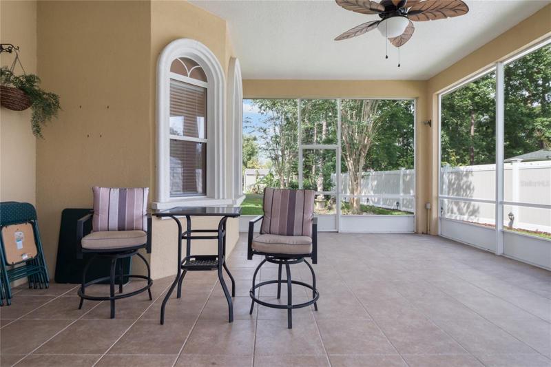 Large screened area, perfect for entertainment