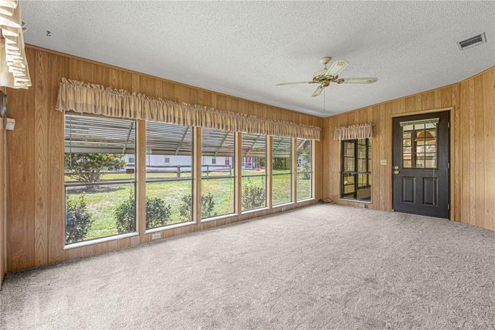 BONUS ROOM IS UNDER HEAT AND AC.