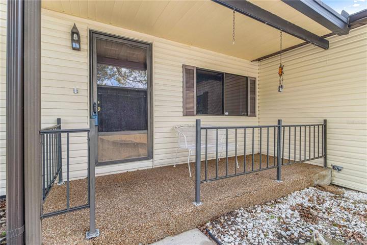COVERED FRONT PORCH.