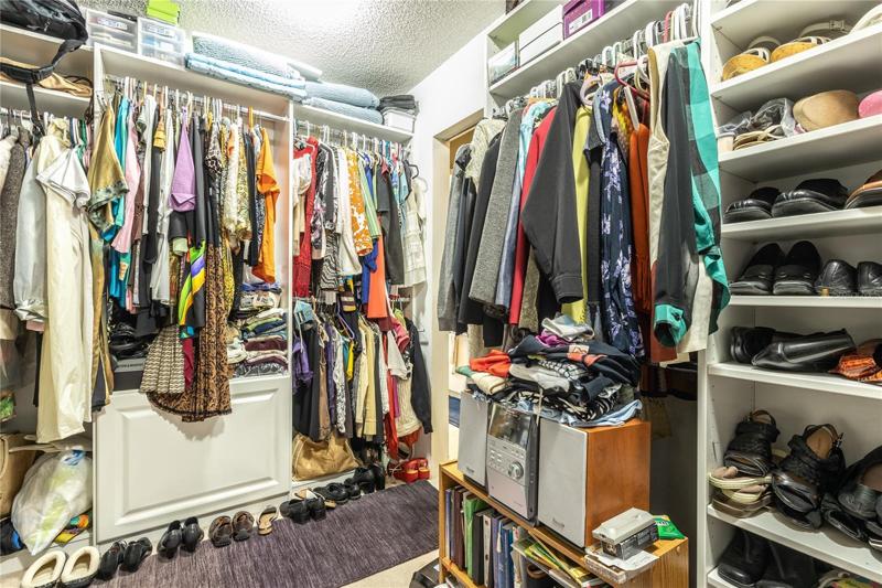 Master walk-in closet.