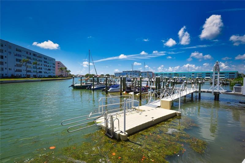 Marina & Kayak Launch