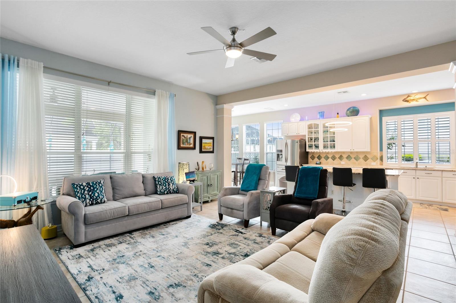 family Room - Tiled Floor and great views to the pool