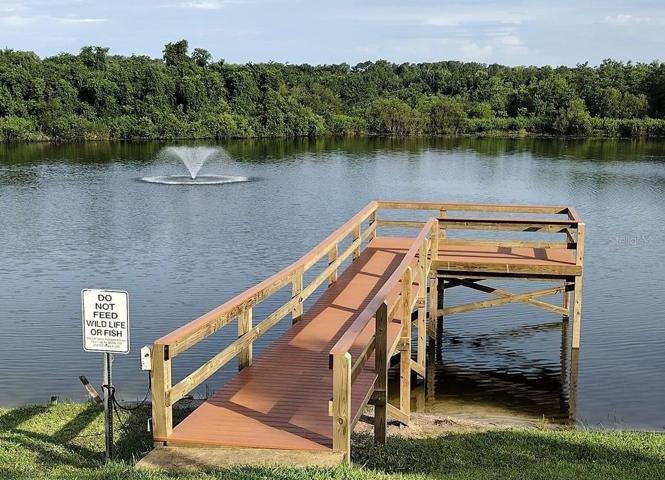 LAKE GRASSMERE GAZEBO DOCK