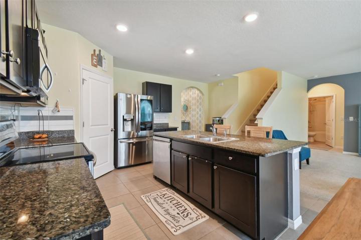 Kitchen- (carpet has been changed)