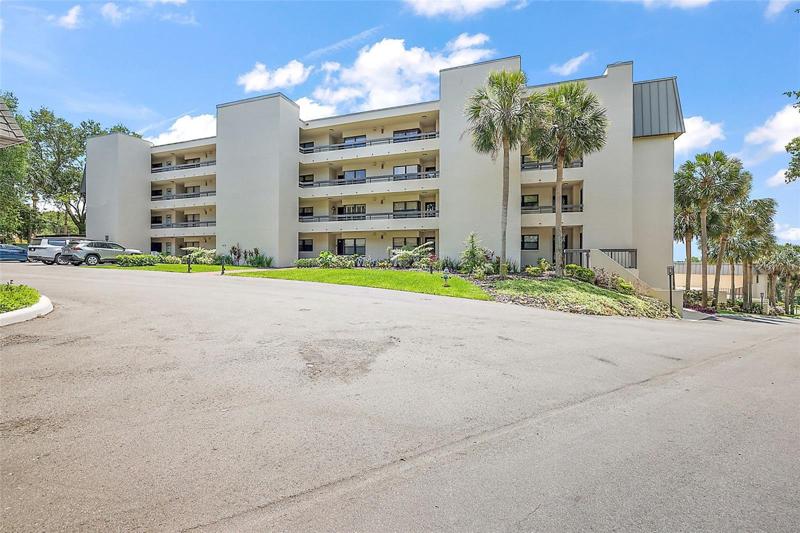 Welcome to Summit Place