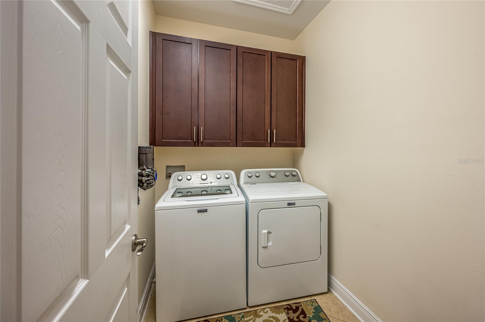 Laundry room (upstairs) - washer and dryer included