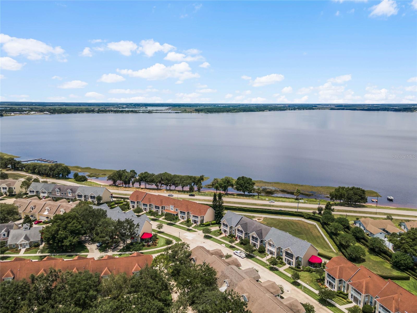Lake Minneola - Gorgeous Clermont Chain of Lakes