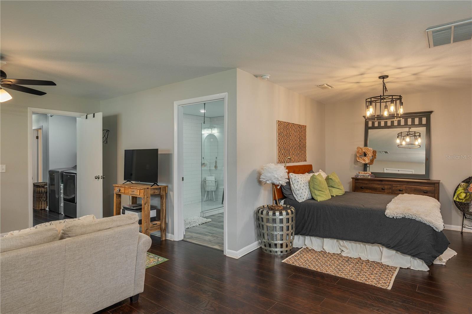 Interior In-law Suite