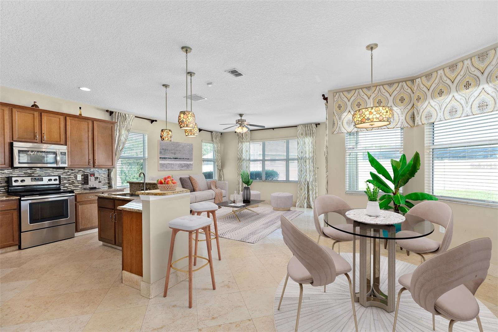 Kitchen Family Virtual staging