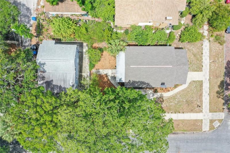 Drone shot of the 2 buildings (3 Units)