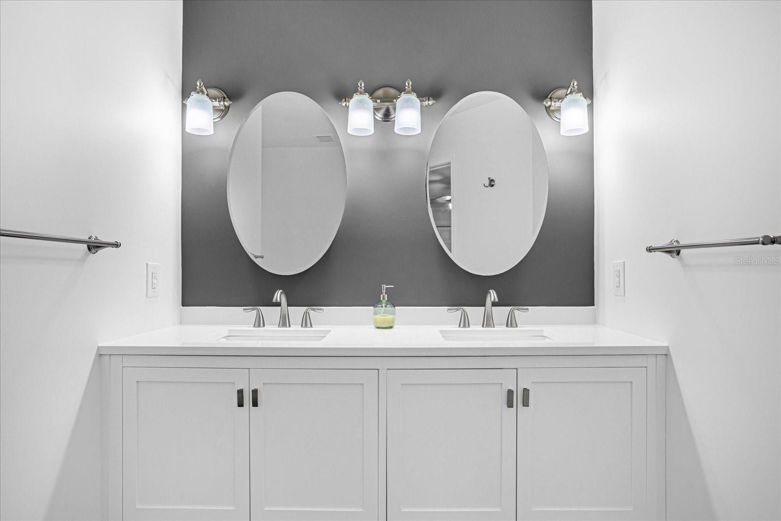 Primary Suite Bathroom