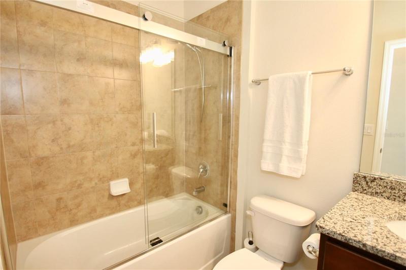 Bathroom 2 Tub/Shower Combo