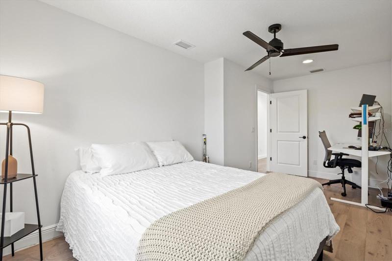 Bedroom 4/den