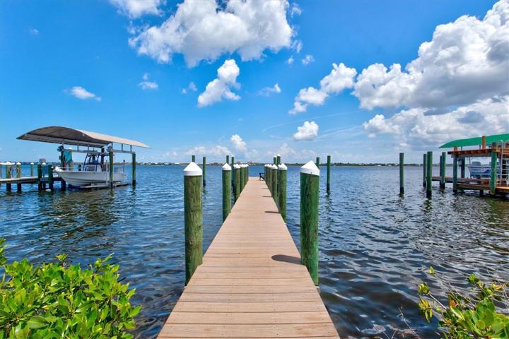 80' composite dock.