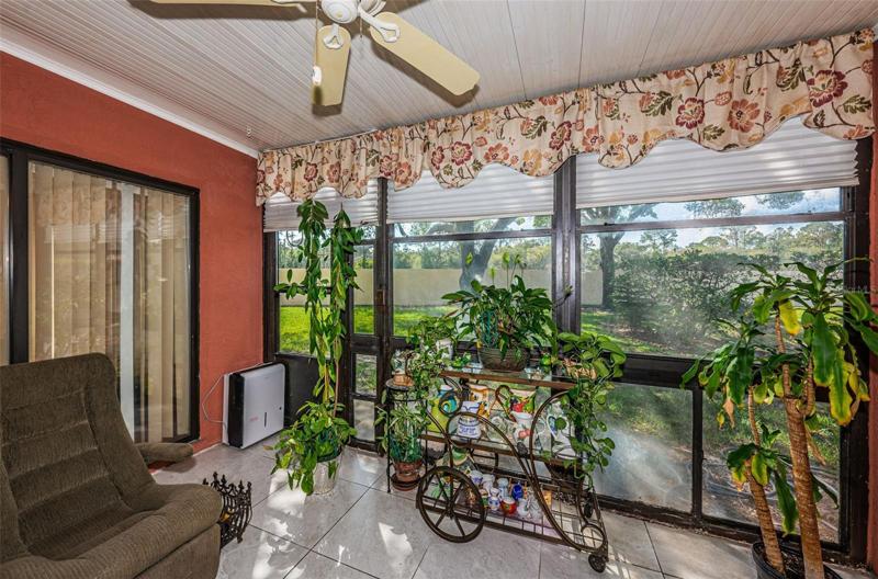 Bonus Porch