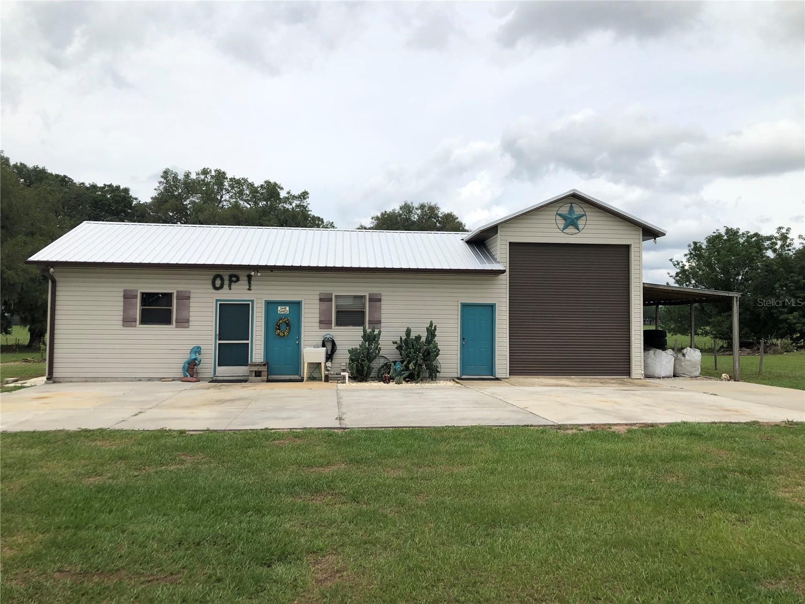 RV Garage