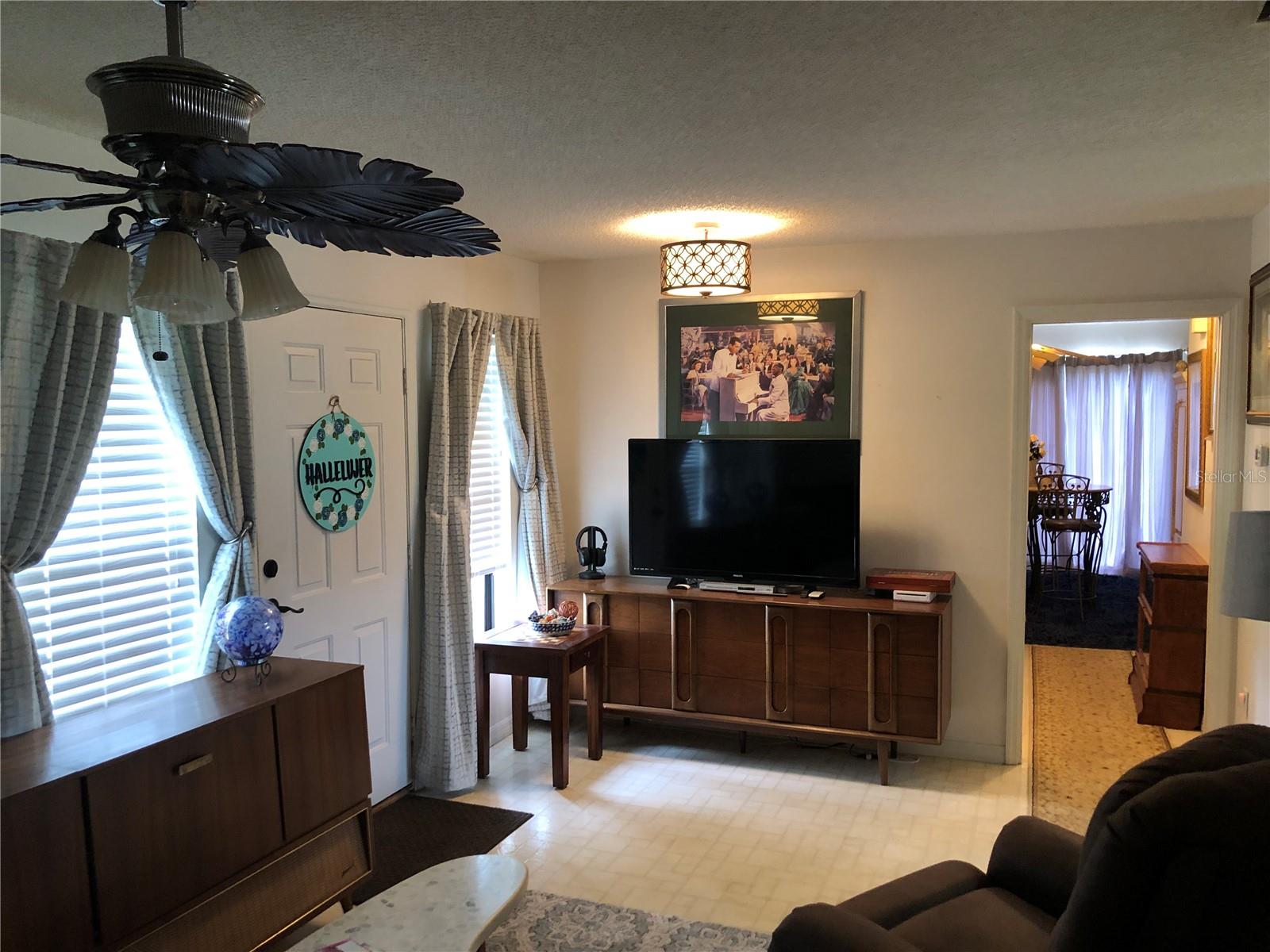Guest Living Room