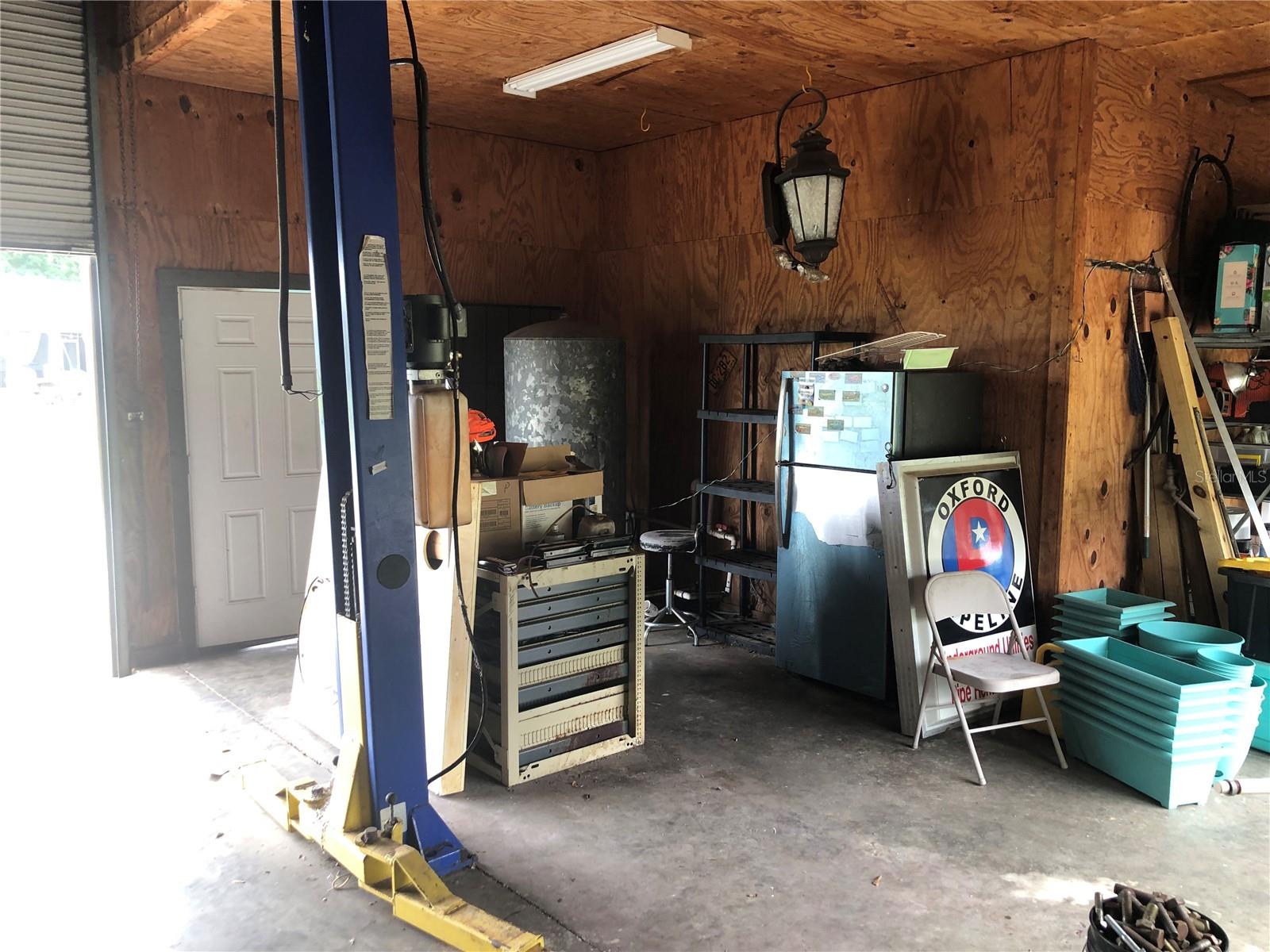 RV Garage
