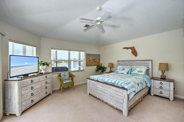 Guest bedroom