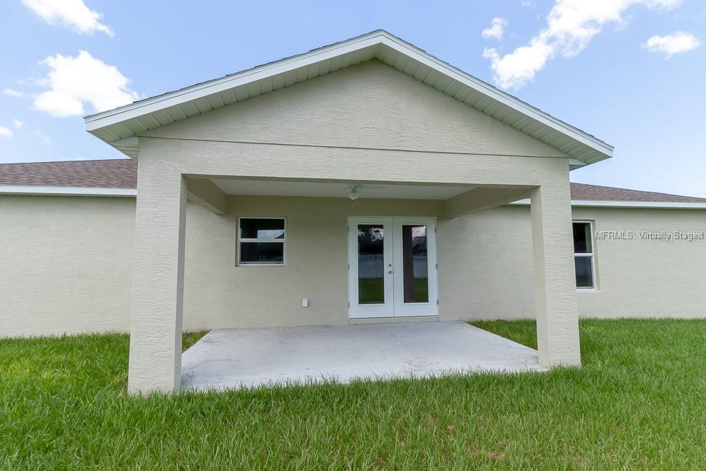 This is a photo of another complete Sunshine 3 home built by the same builder. Materials and features subject to change, buyer to verify.
