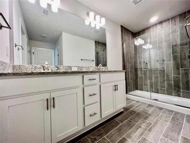 Owner's En Suite