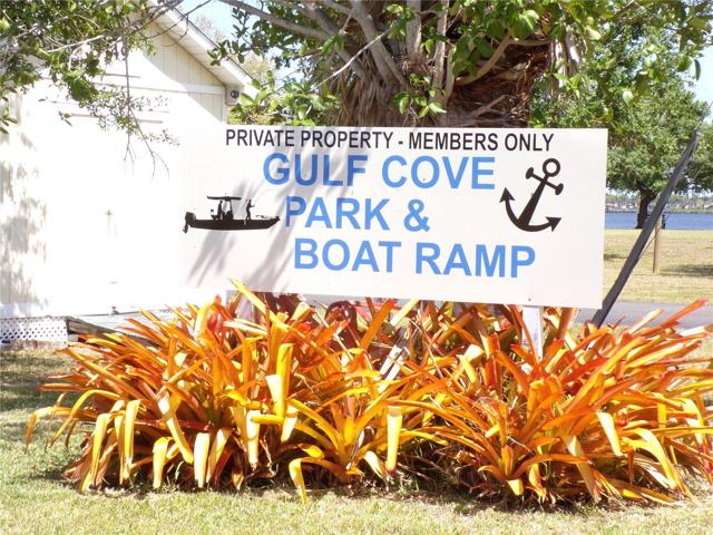 Gulf Cove Park and Boat Ramp signage