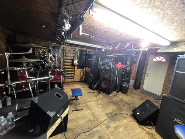 used as a music studio but could be an "in-law suite"