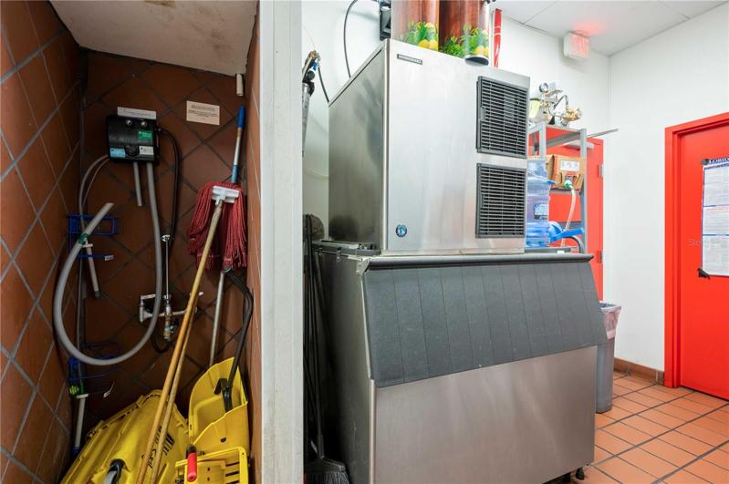 Ice Machine