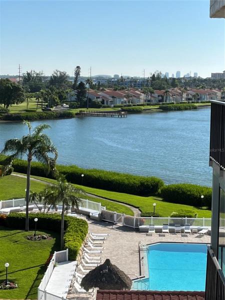 Gorgeous Water Views