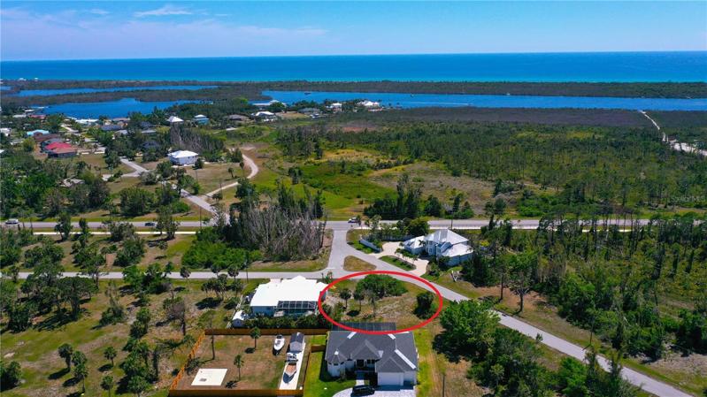 Aerial Photo of 21 Cobia Dr w/ Gulf of Mexico in Background