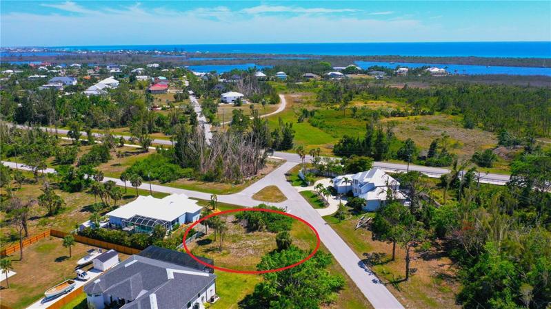 Aerial Photo of 21 Cobia Dr w/ Gulf of Mexico in Background
