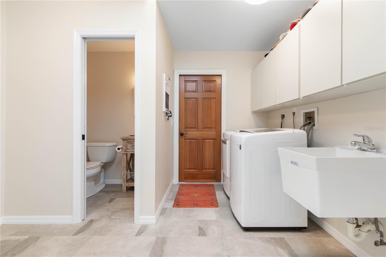 Large In House Laundry Room