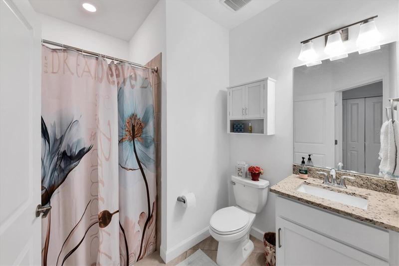 Bath 3 Ensuite
