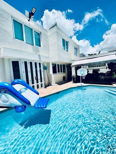 pool