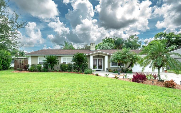 500 Queens Mirror Circle, Casselberry, FL 32707