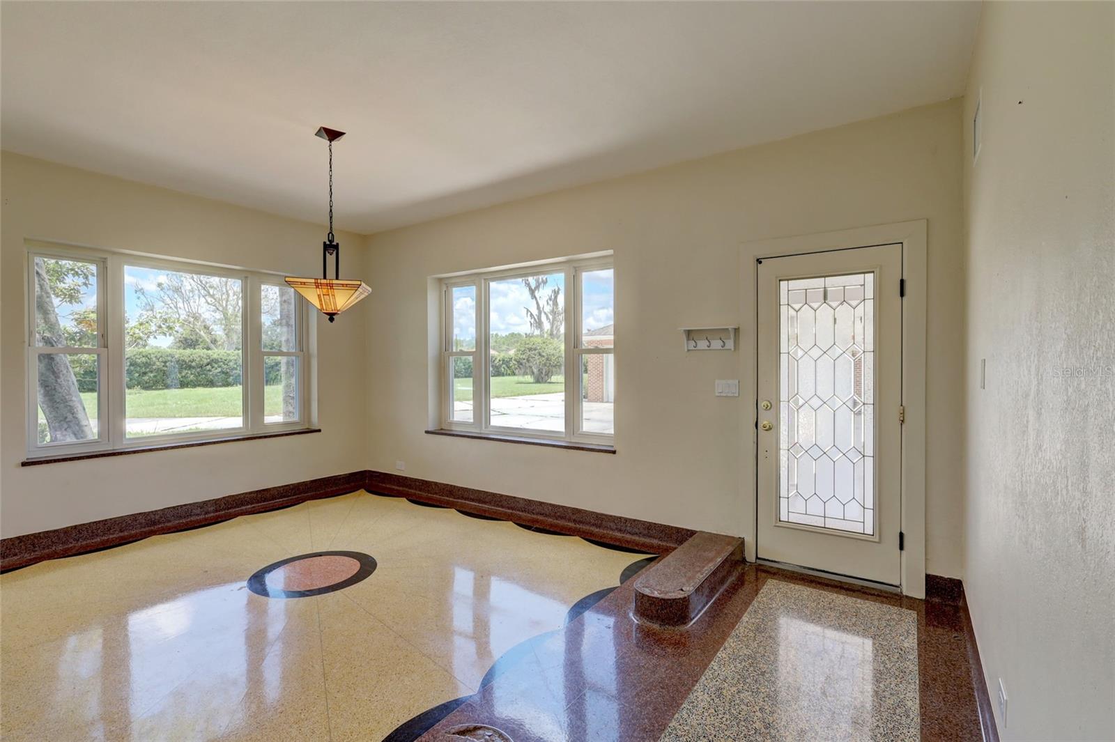 FORMAL DINING RM