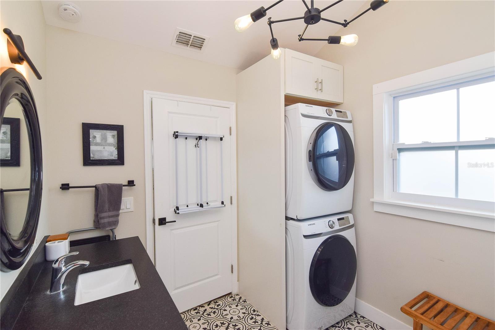 Bathroom with Washer/Dryer