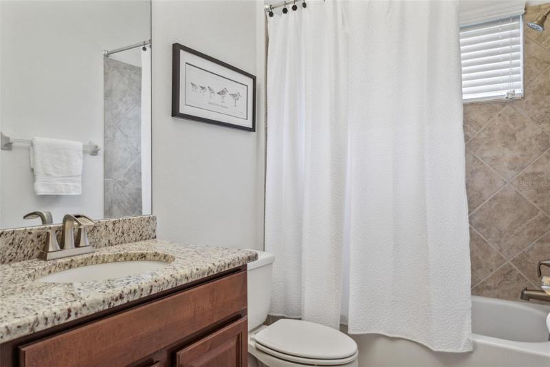 Guest Full Bath