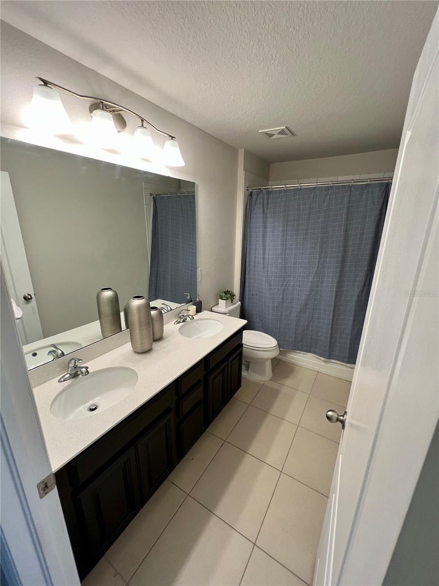 OwnerBatroom