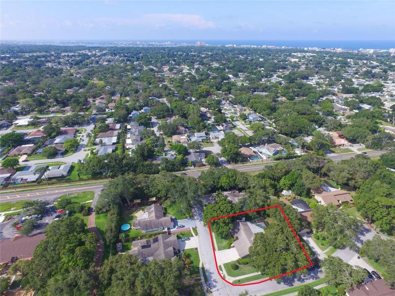 Minutes to the area beaches, and much more!
