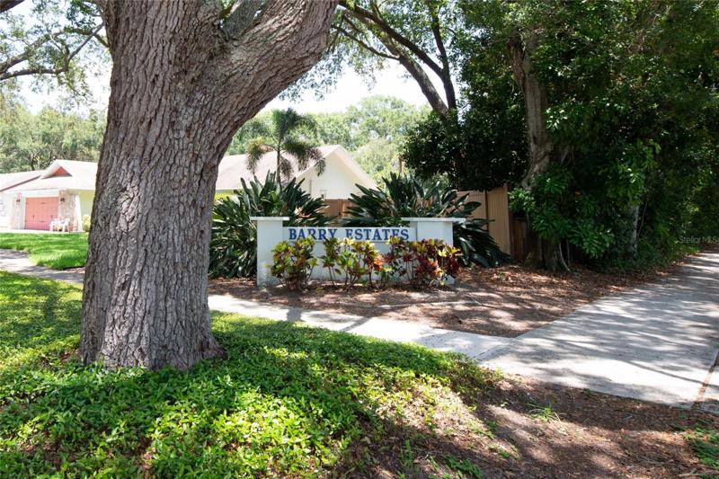 Barry Estates make your move! https://tours.bestviewrealestatephotography.com/u/444939