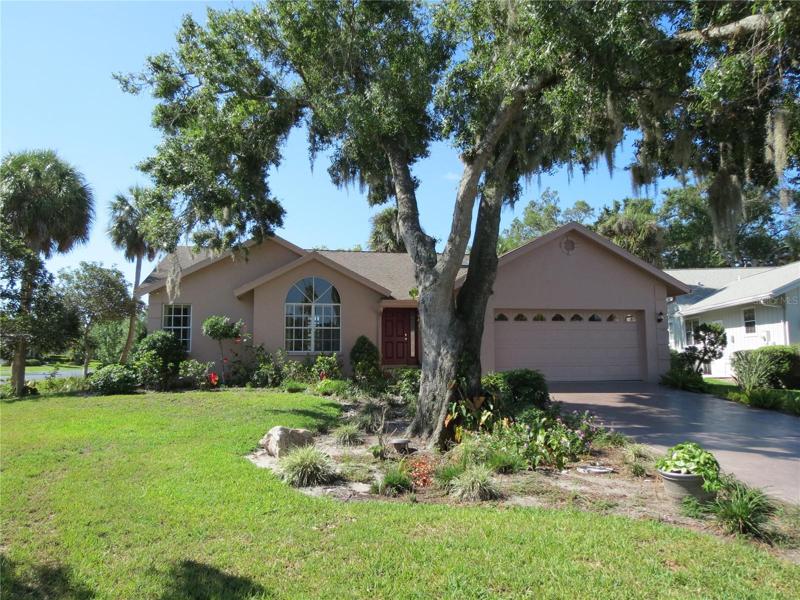 Picturesque Lot - New 2014 Roof
