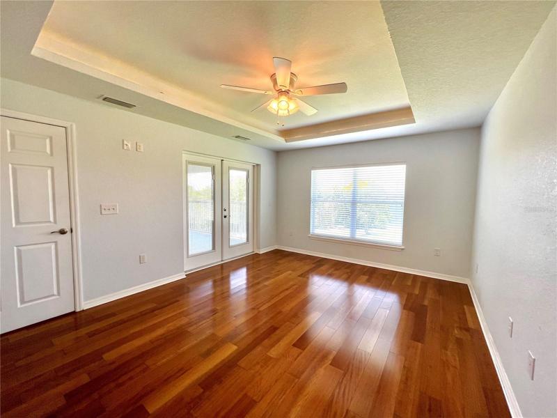2nd home master suite w/ nice lake view