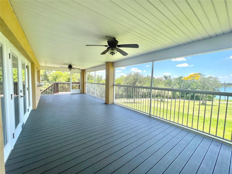 2nd home - lg scr patio w/ great lakeviews