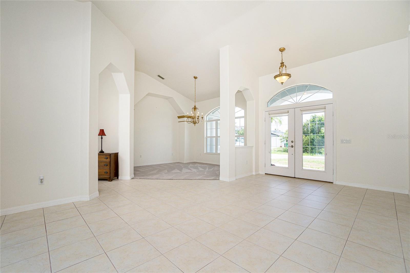 Very open floor plan