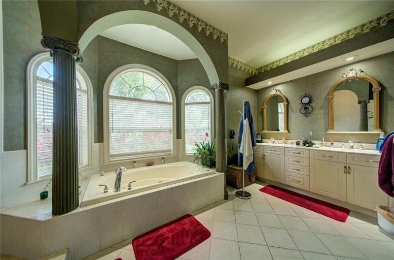 Primary Ensuite Bathroom